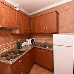 Monte Dos Avos Village - Pets Friendly 호텔