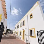 Monte Dos Avos Village - Pets Friendly 3*