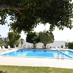 Monte Dos Avos Village - Pets Friendly Hotel 3*