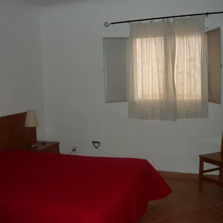 Monte Dos Avos Village - Pets Friendly Hotel Fuseta