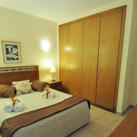 Monte Dos Avos Village Hotel