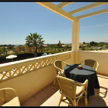 Monte Dos Avos Village Hotel 3*