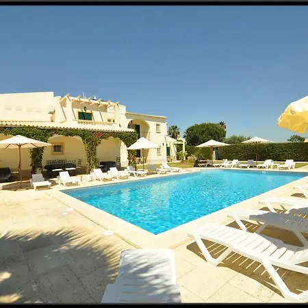 Monte Dos Avos Village - Pets Friendly 3*